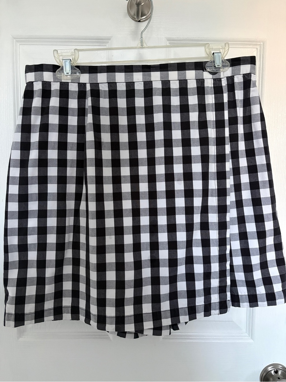 Geoffrey Beene Black and White Gingham Skort with Pleat Detail #0366